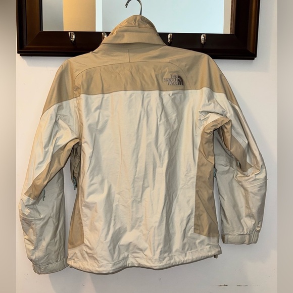 The North Face HyVent Varius Guide Jacket Parka Ivory Women’s Small - Picture 8 of 8